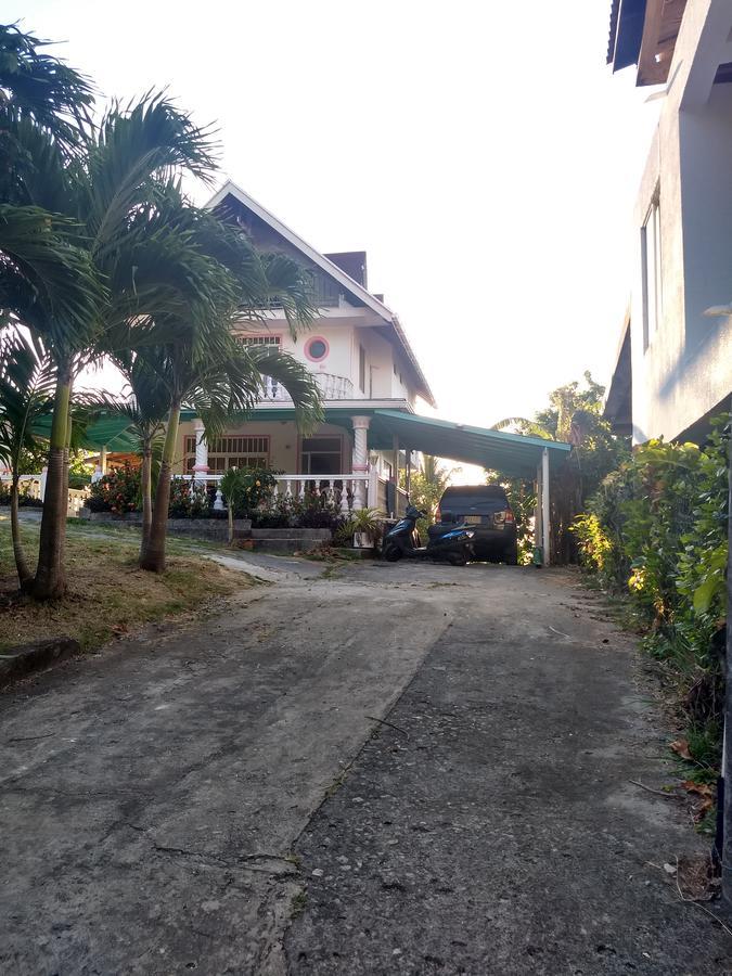Marysol Lodging Hostel & Camping San Andrés Exterior photo